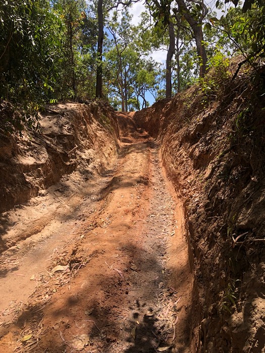 4wd dirt slope in cape york